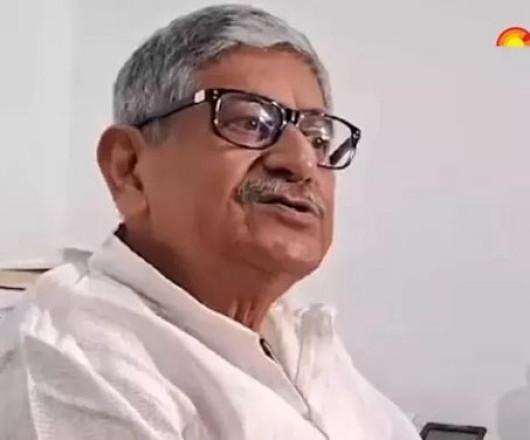 سرخیوں  میں  ہیں  للن سنگھ!